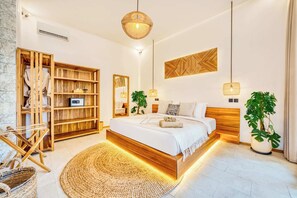 8 chambres, bureau, fer et planche à repasser, Wi-Fi