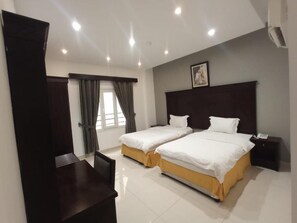 Blackout drapes, soundproofing, iron/ironing board, free WiFi - ASFAR HOTEL APARTMENTS  (Muscat)