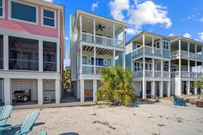 Exterior - Beautiful ocean views, golf cart included, steps to the Cabana Club - 34 Sea Mist (Fripp Island)