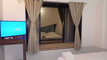 7 bedrooms