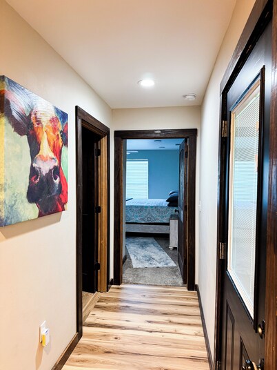 Little River Retreat~ Peaceful Countryside Getaway