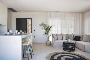 Smart TV y reproductor de DVD 