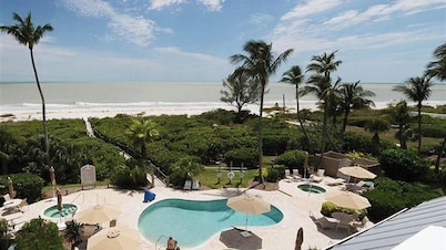 Hurricane House Resort