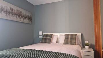 3 bedrooms, iron/ironing board, travel cot, bed sheets