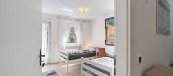 Room 'Room 8' with Private Terrace and Wi-Fi