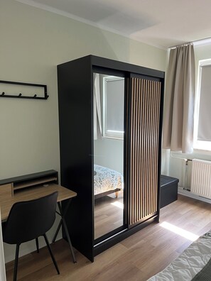 2 Schlafzimmer, Bügeleisen/Bügelbrett, WLAN, Bettwäsche
