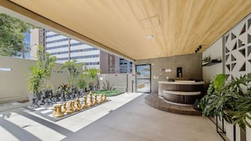 Bañera de hidromasaje interior