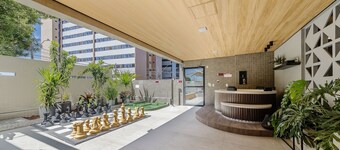 Stay With a Pool and gym 350m From the Beach in a Prime Location in Maceio - SLI