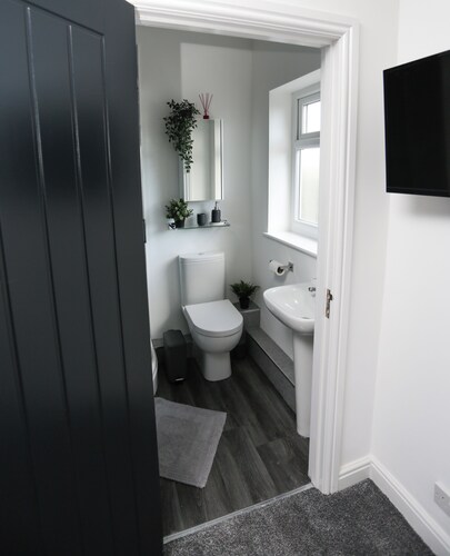 Cheerful and Cosy 4 bedroom House