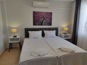 1 bedroom, WiFi, bed sheets