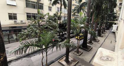 Flamengo: Studio completo, perto do metro