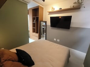 Comfort Apartment | Blackout curtains, free WiFi