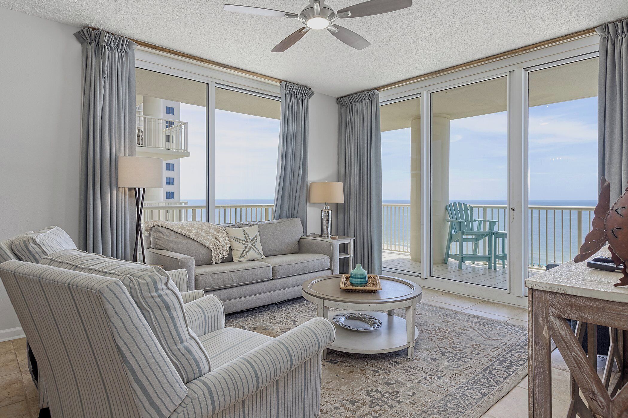 Condo (#901 - No Pets) | Servicio de la propiedad