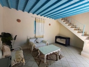 Bungalow dành cho gia đình, quang cảnh hồ bơi | Khu phòng khách