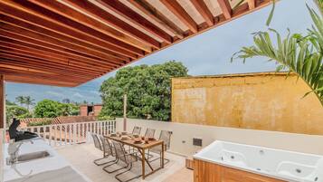 Idromassaggio all'aperto