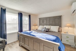 4 makuuhuonetta, silitysrauta/-lauta, Wi-Fi