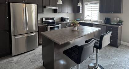 Bay of Quinte Villa Family Villa