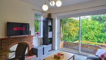 Smart TV, video games