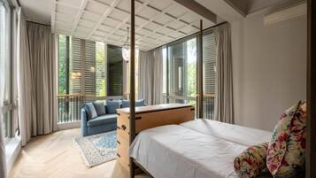 Villa | 4 bedrooms, laptop workspace