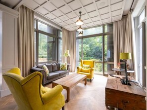 Villa | Living room