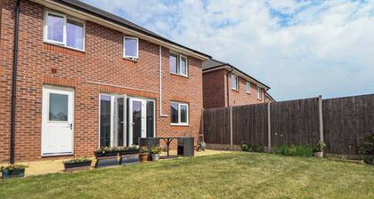 29 Ernest Dawes Avenue