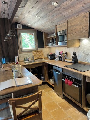 Microwave, oven, dishwasher