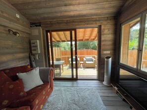 Fernseher, Kamin