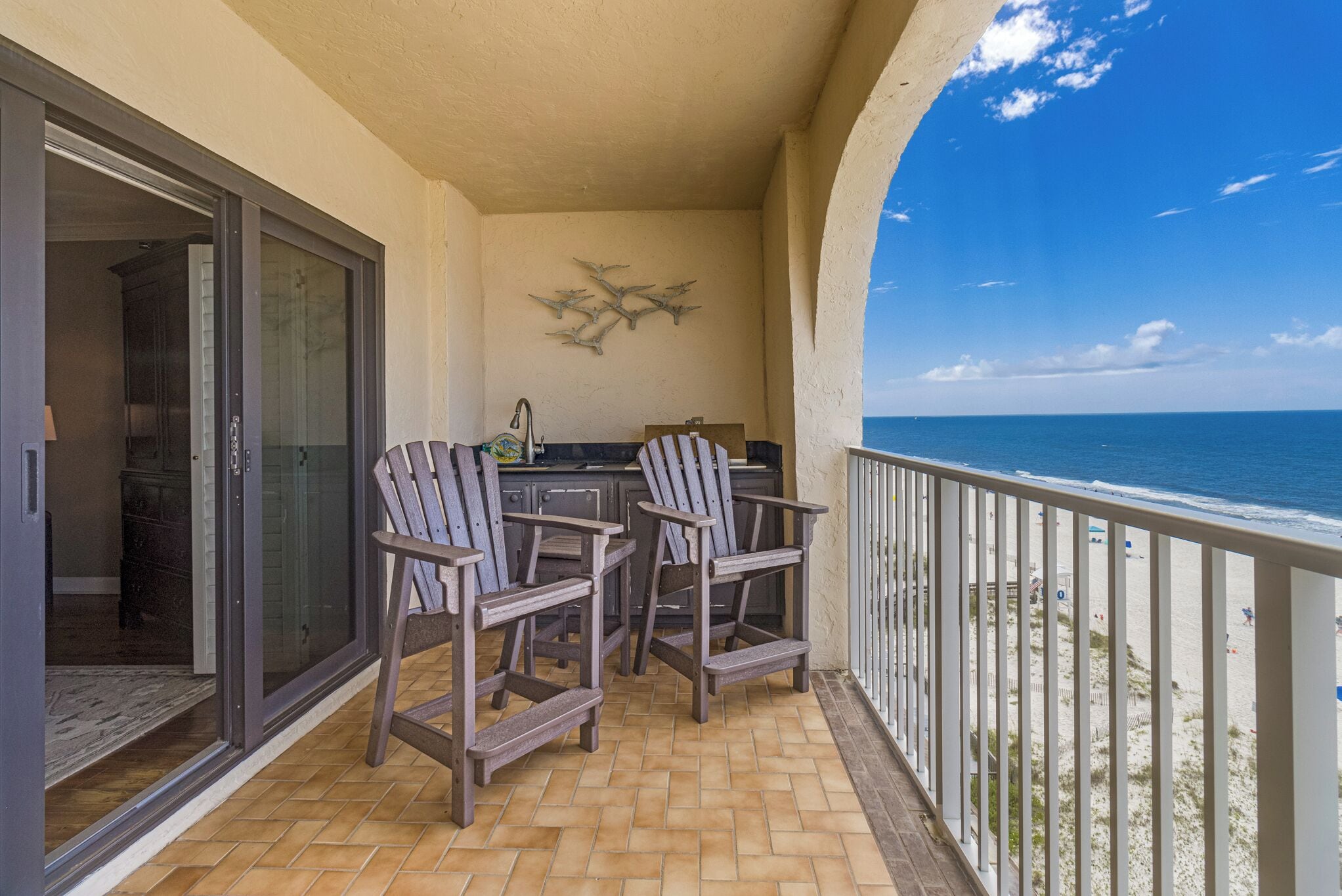 Fachada de la propiedad