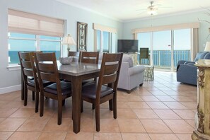 Property amenity - Crystal Shores West #501 by Southern Vacation Rentals (Gulf Shores)