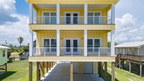 Exterior - Dreezy's Hideaway by Southern Vacation Rentals (Gulf Shores)