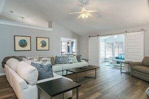 Property amenity - Happy Ours by Southern Vacation Rentals (Foley)