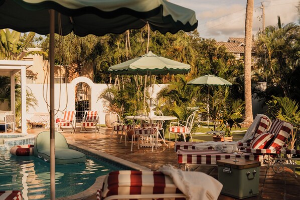 Outdoor pool, a heated pool