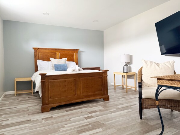 1 bedroom, iron/ironing board, WiFi, bed sheets