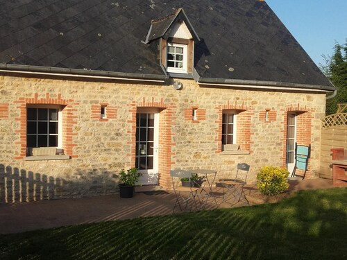 Charmantes Haus in Saint-Marcouf mit Privatem Garten