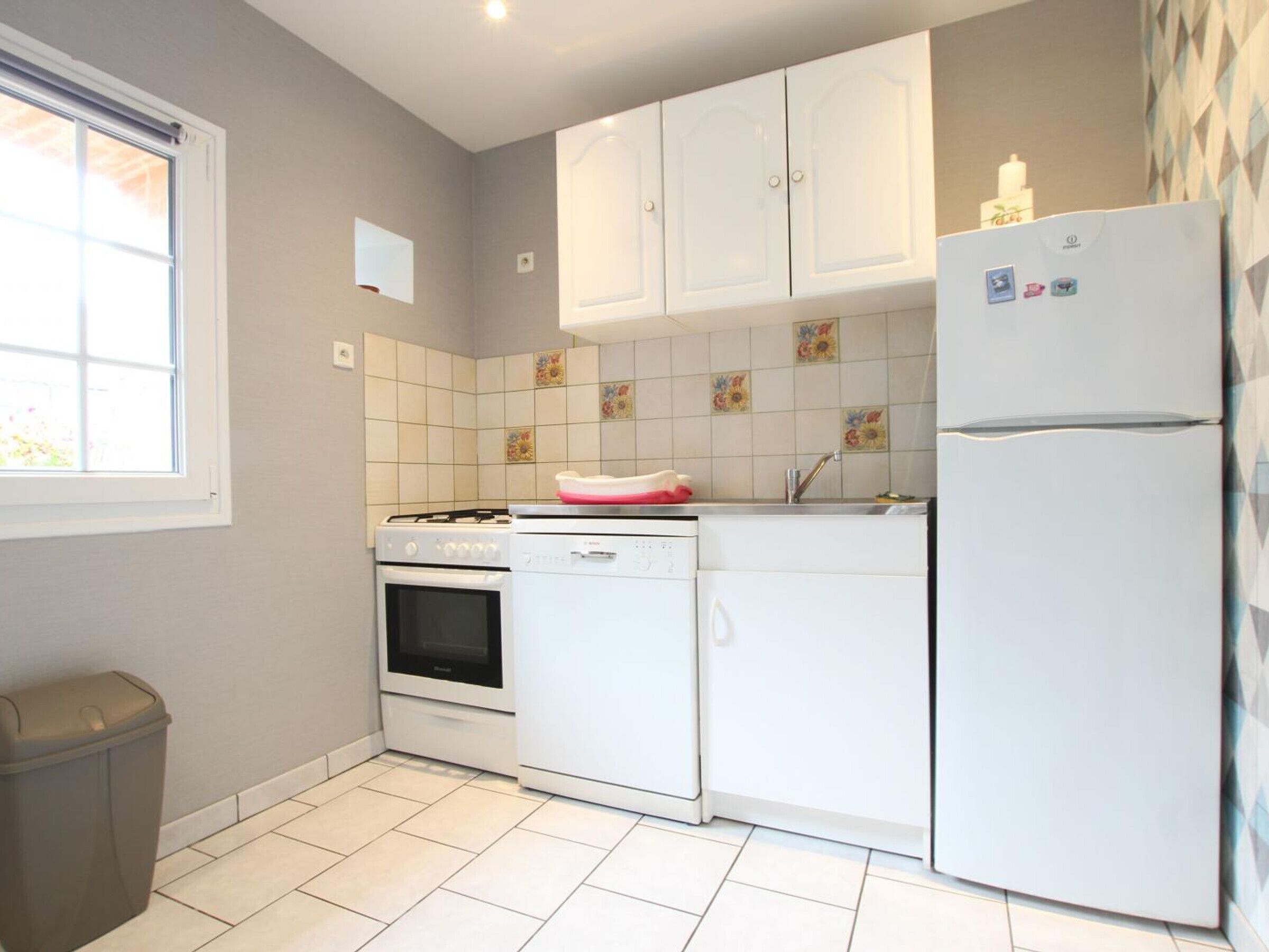 Fridge, microwave, dishwasher