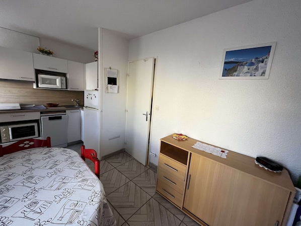 1 bedroom