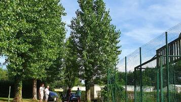 Enceinte de lâhĂ©bergement