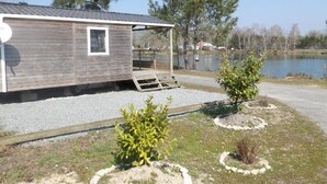 Property grounds - Chalet with Terrace in Saint-Sornin for 4 People (Saint-Sornin)