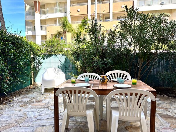 Restauration en plein air