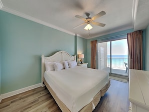Condo (2 Bedrooms) | Property amenity