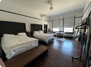 3 Schlafzimmer, Bügeleisen/Bügelbrett, WLAN, Bettwäsche