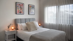 3 chambres, accès au Wi-Fi (inclus), literie fournie