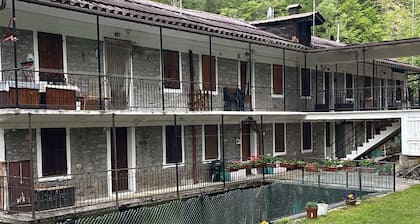 10 minutes from the enchanting Macugnaga alpine apartment with pets allowed