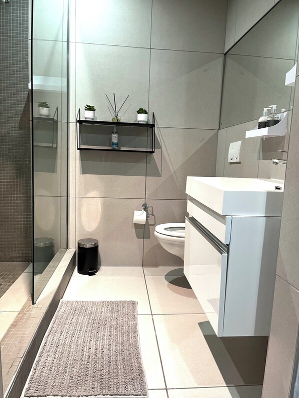 Towels, soap, toilet paper