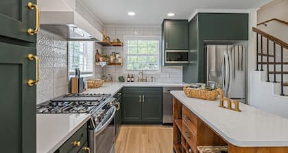 Walk to Square + SU • Family-Friendly + EV Ready, Old Town Stone Cottage