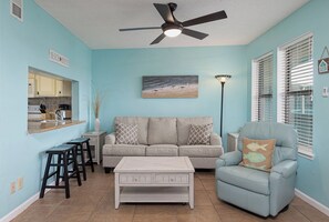 Front of property - Sea Breeze #305 by Southern Vacation Rentals (Gulf Shores)