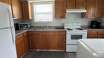 Microondas, horno y parrilla de estufa