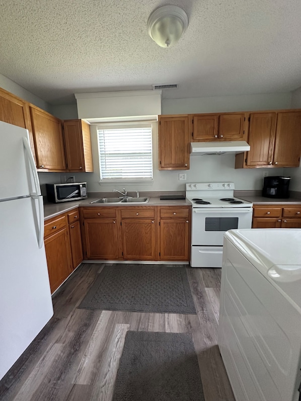 Microwave, oven, stovetop