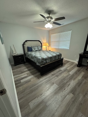 2 bedrooms, Internet, bed sheets