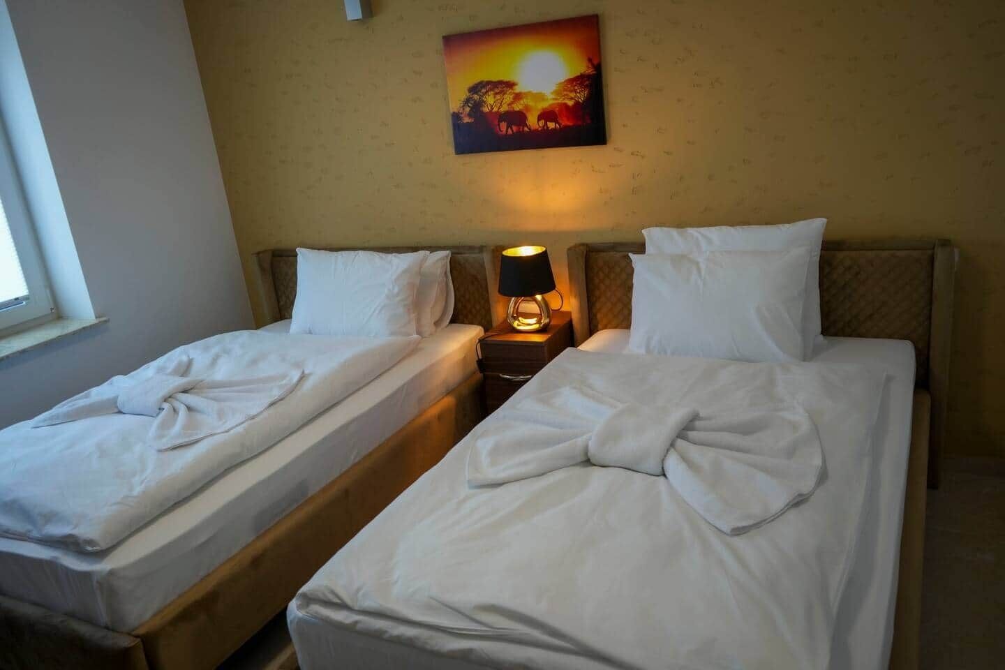 2 Schlafzimmer, Schreibtisch, kostenloses WLAN, Bettwäsche